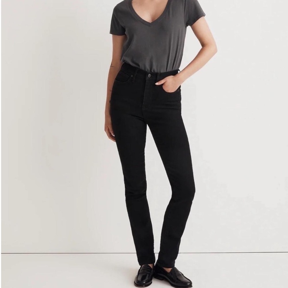 Madewell Stovepipe High Rise Jeans in Lunar Wash Black Size 27 NWT